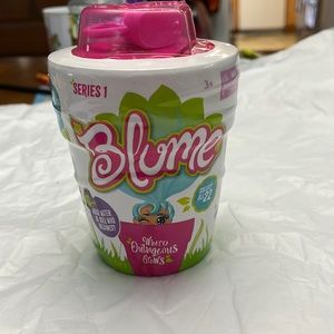 NWT Blume Doll, add water and watch her grow, Series 1